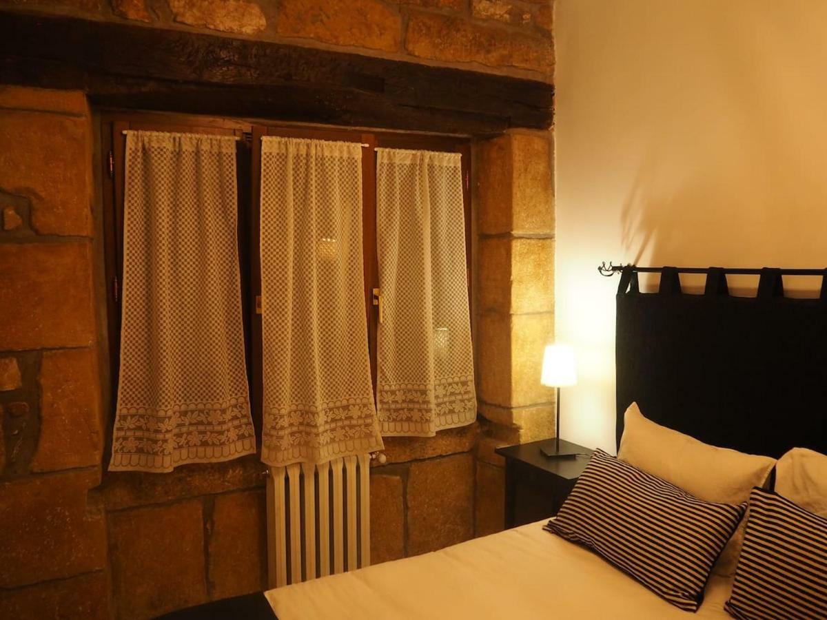 Piso Con Encanto En La Parte Vieja. Apartment *