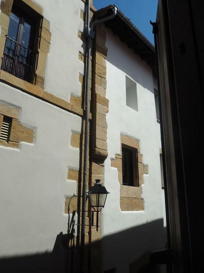 Piso Con Encanto En La Parte Vieja. Apartment Hondarribia